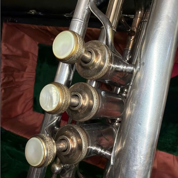 True Tone Buescher C14 Virtuoso Cornet " 1912 - Silver Plated - Picture 8 of 16